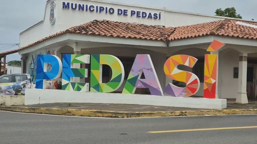 Pedasí: persisten las denuncias por titulación ilegal de tierras en zonas costeras.