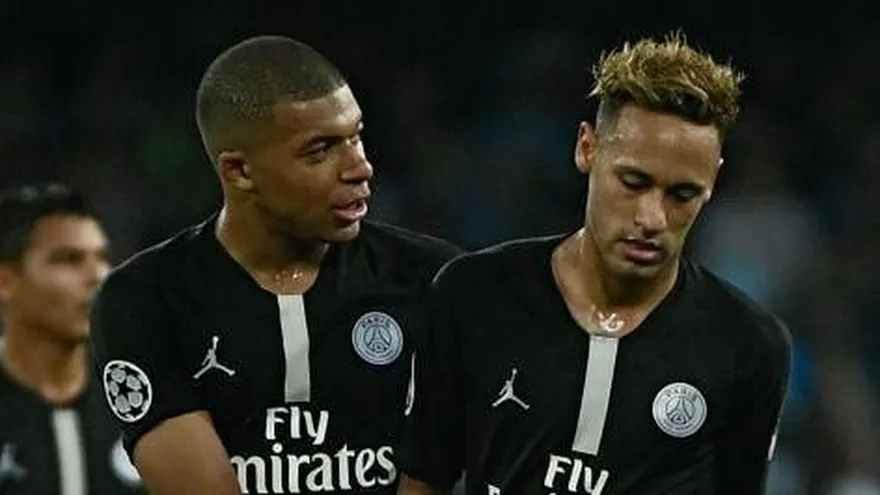 Mbappé quita importancia al incidente entre Neymar y Cavani en amistoso