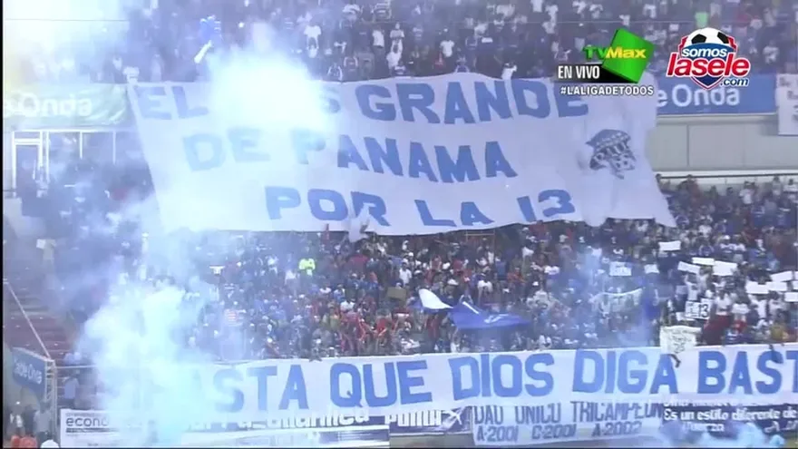 Árabe Unido logra su título 13