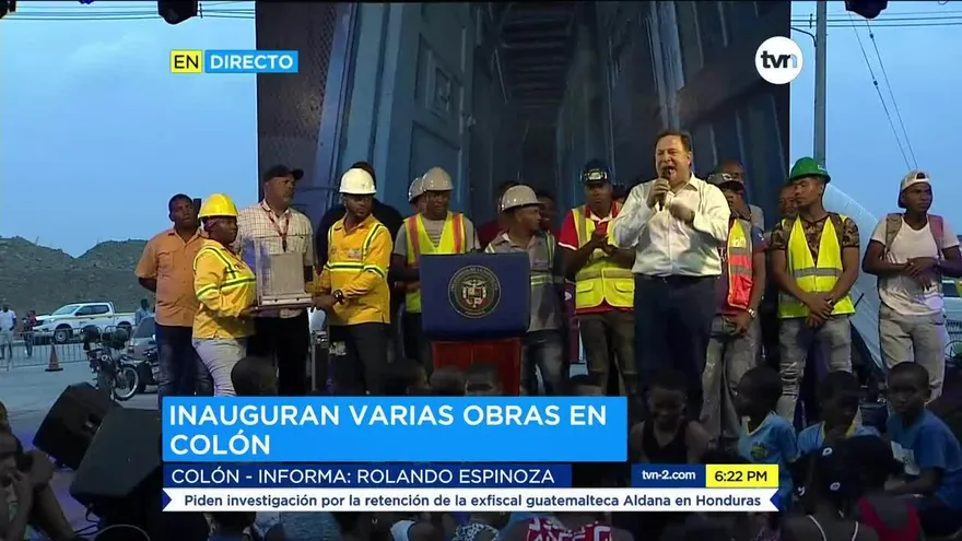 Varela entrega obras en Colón