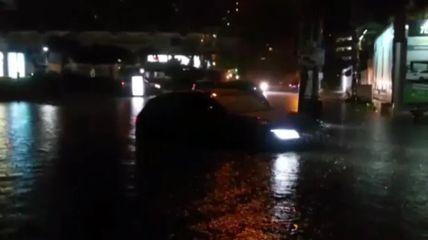 Se prevé lluvias con actividad eléctrica