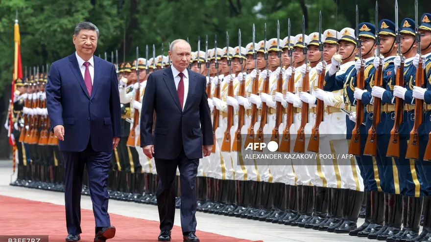 Reunión del Xi Jinping y Vladimir Putin en Beijing.