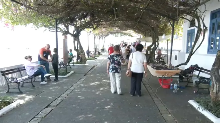Aumenta el flujo de turistas por el Casco Viejo
