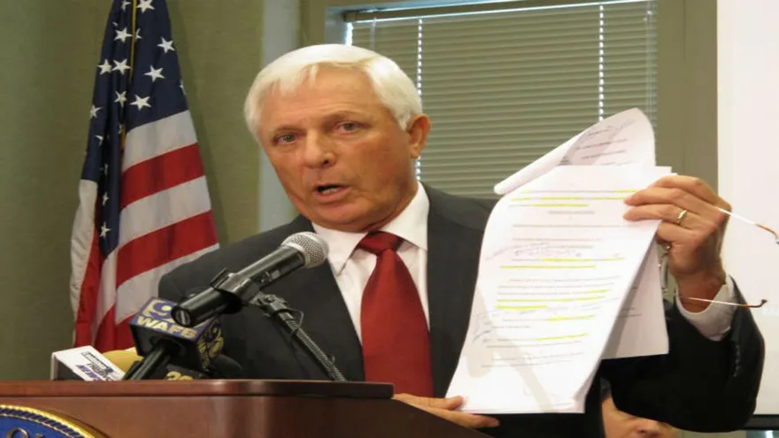 Rechazan cenizas de bienes de muerto por ébola