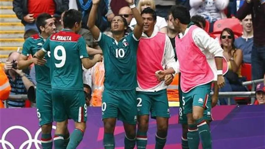 Tena: "México le juega mejor a los grandes"