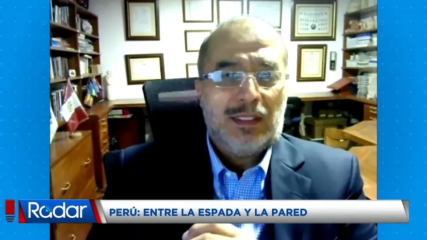 Bloque 4: Perú: Entre la espada y la pared