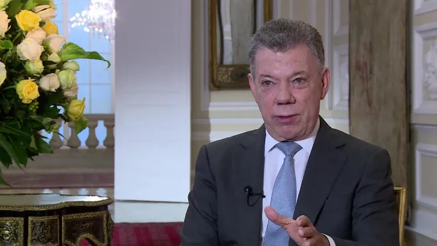 Santos “ve cerca” caída del régimen de Maduro en Venezuela