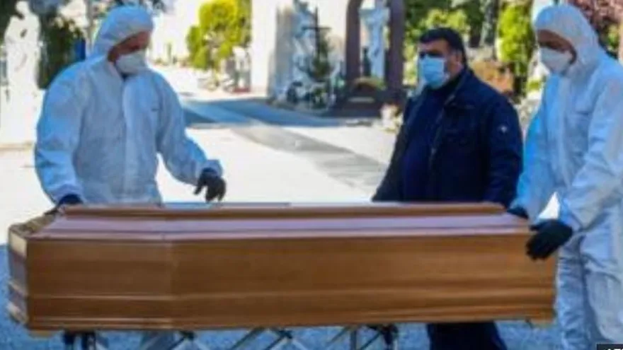 Los muertos por COVID-19 en el mundo superan el millón, según Johns Hopkins. Foto/Archivo