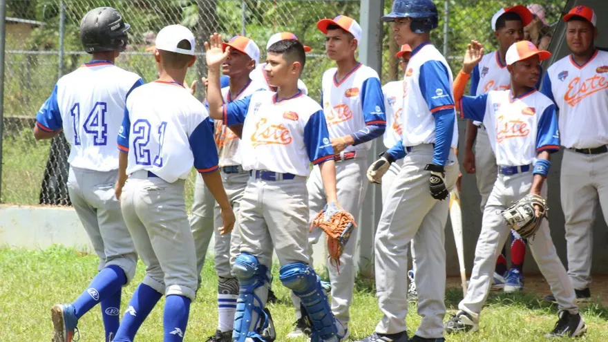 Potros debutan a los grande en el Nacional de Béisbol Sub-14
