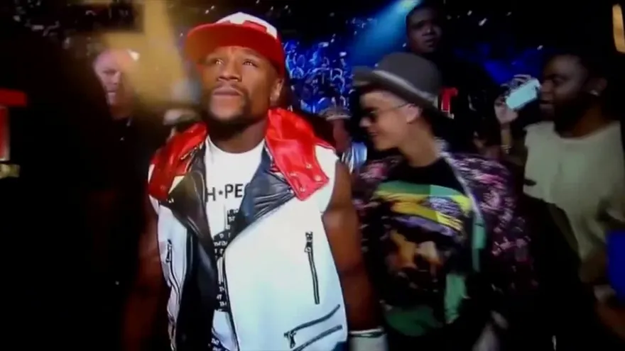 Musical Floyd vs Manny