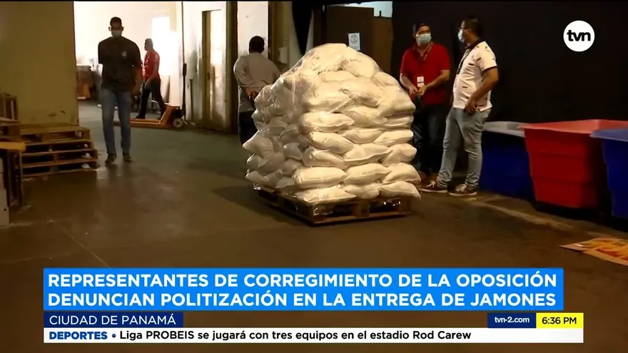 Denuncian politización en la entrega de jamones