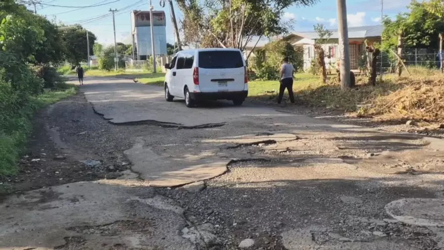 Comunidades de David, en la provincia de Chiriquí, enfrentan problemas de movilidad por deterioro de las vías.