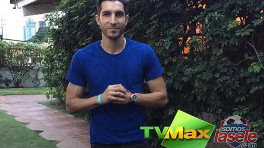 Penedo: "Estoy contento de estar en mi país"