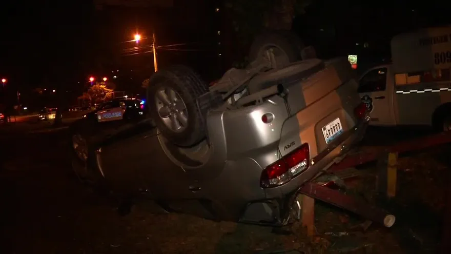 Colisión y vuelco deja un herido en la vía Ricardo J. Alfaro