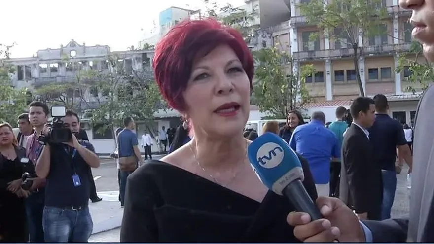 Diputada Vallarino pide diálogo a lo interno del CD