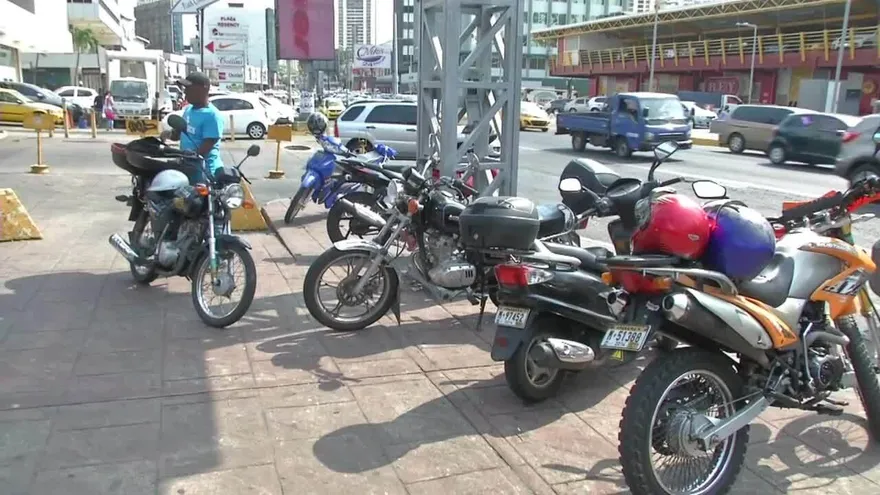 Aumenta circulación de motos en Panamá