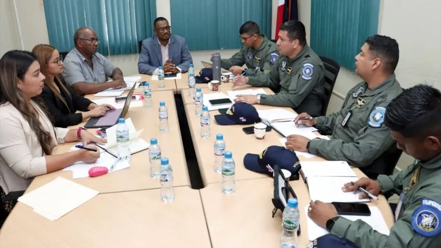 Meduca coordina traslado de docentes a zonas de difícil acceso para el inicio del año lectivo 2026