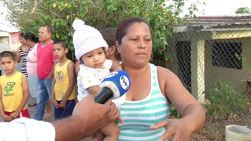 Comunidad en Torrijos Carter protesta contra empresa constructora