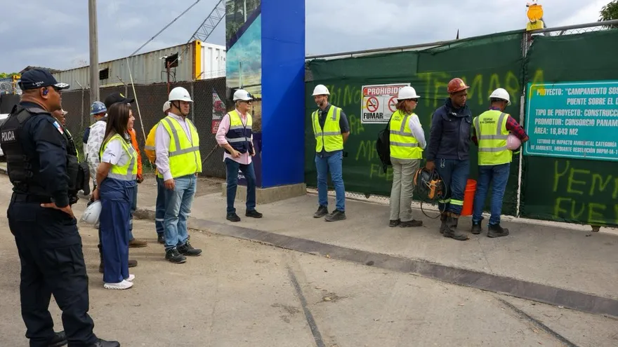 La ministra de Trabajo y Desarrollo Laboral inspeccionó obras del cuarto puente sobre el Canal