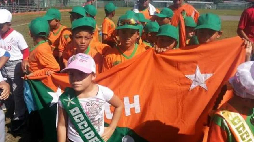 Occidente superó dos obstáculos y es semifinalista