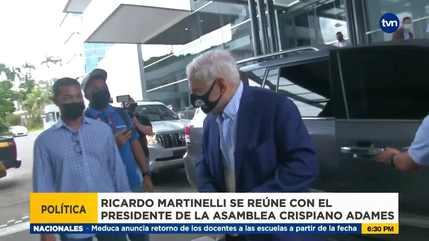 Martinelli se reúne con el presidente de la Asamblea, Crispiano Adames