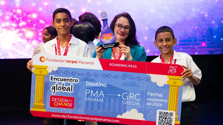 Equipo ganador, creadores del proyecto LECTROBOT