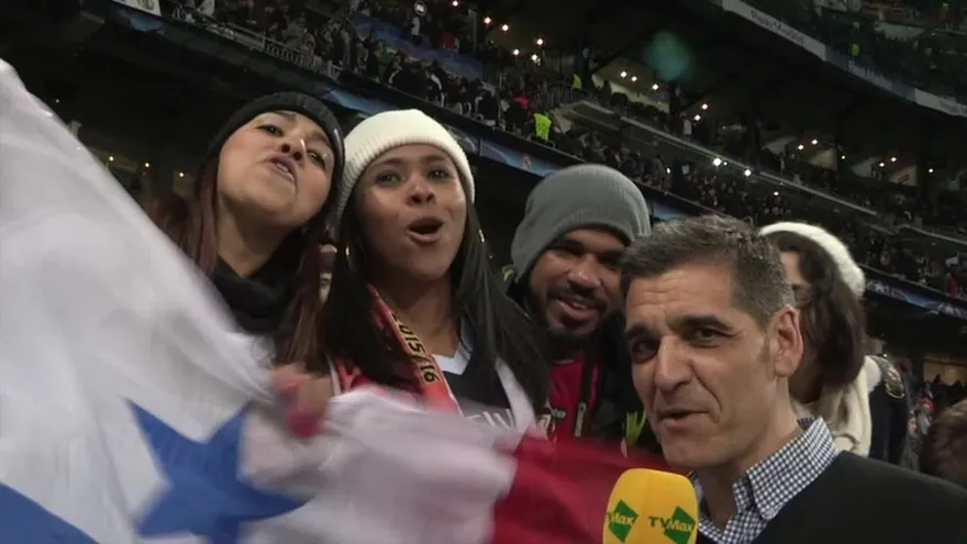 Panameñas siguiendo la Champions League