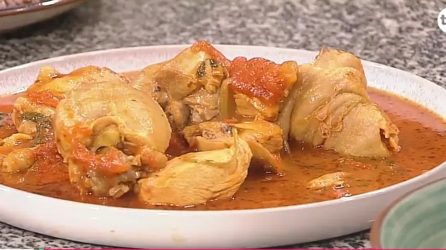 Cocina: Arroz con coco, guandú y gallina guisada (Parte final)