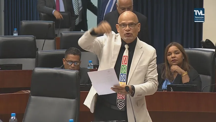 Ernesto Cedeño, diputado