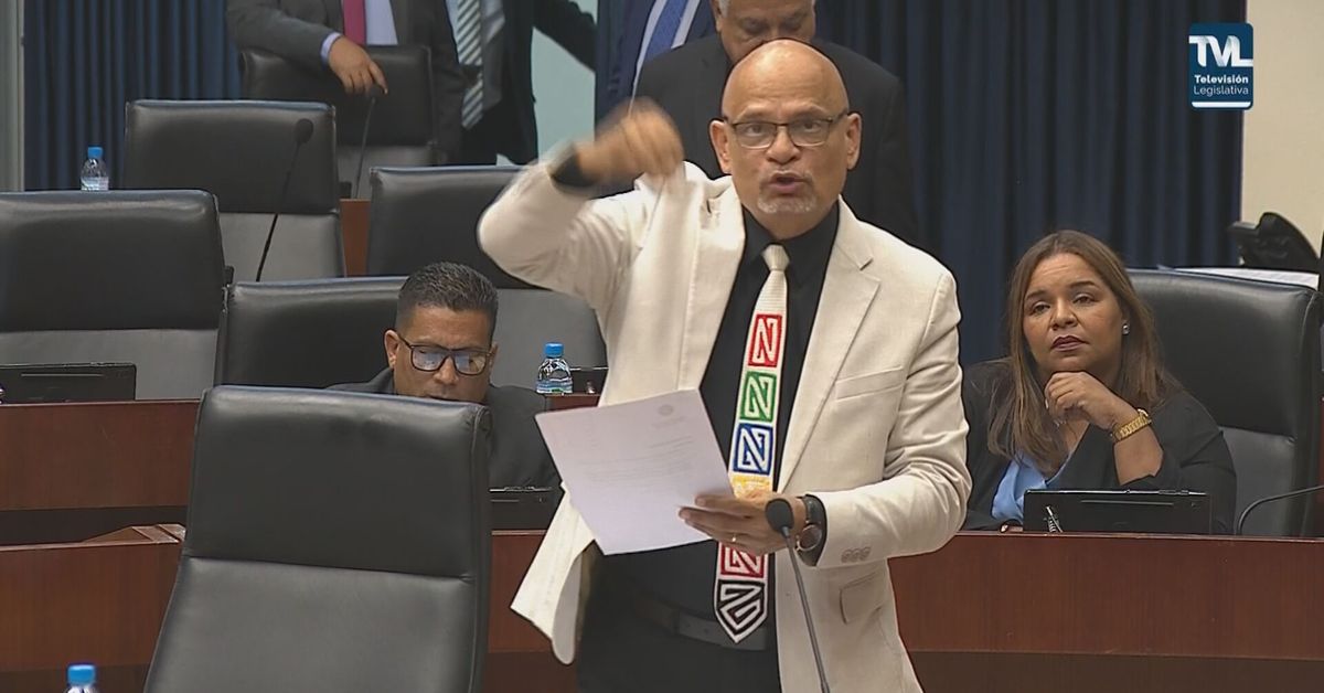 Pleno rechaza alterar orden del día para bajar proyecto de derecho a réplica a primer debate