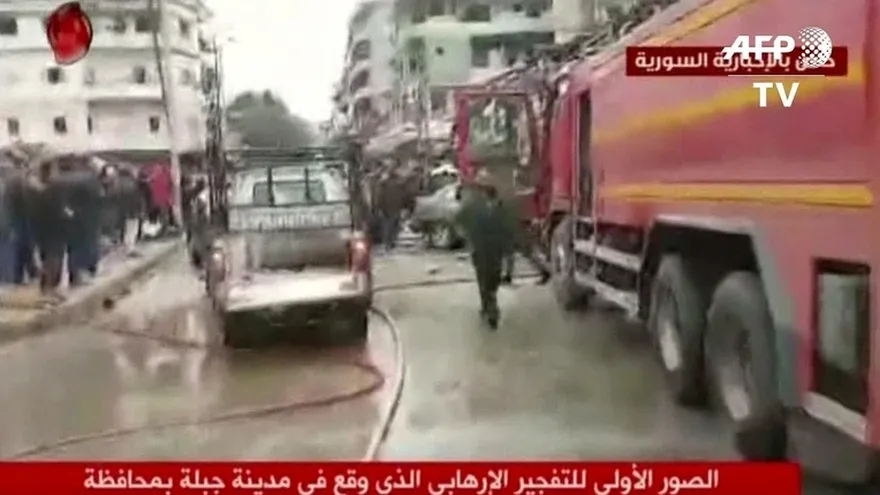 Al menos 14 muertos por coche bomba en bastión del régimen sirio