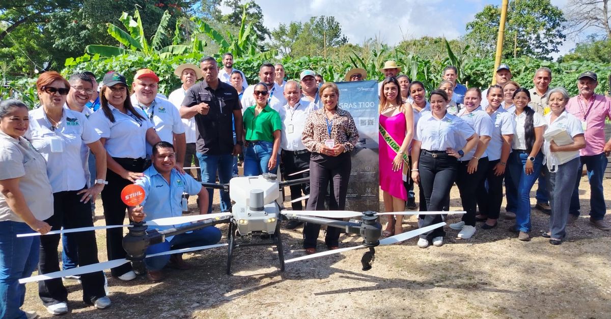 Drones y Capacitación Revolucionan la Agricultura en Panamá Oeste