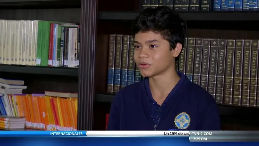 Estudiantes del Instituto Atenea se preparan para Copa Nacional de Debate