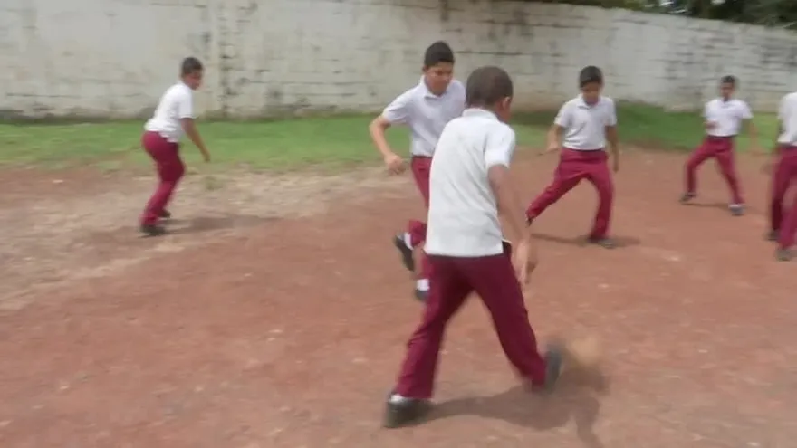 La fiebre del fútbol llega a las escuelas