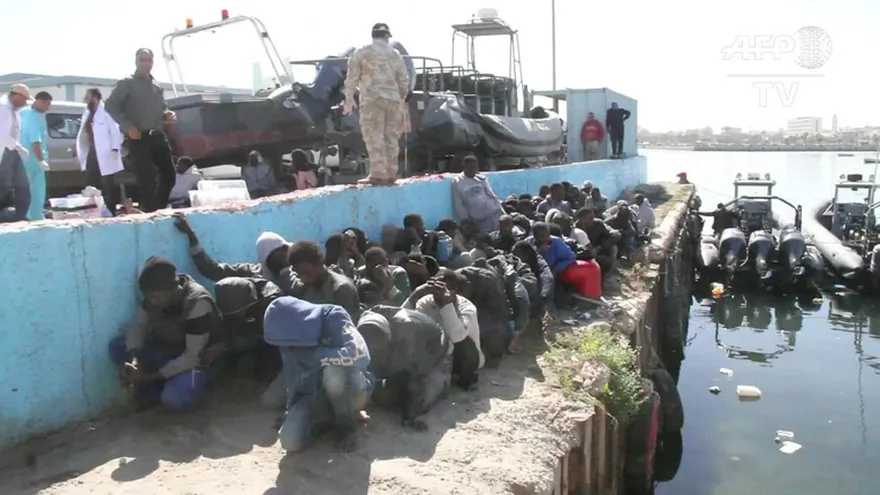 115 migrantes rescatados en la costa de Libia