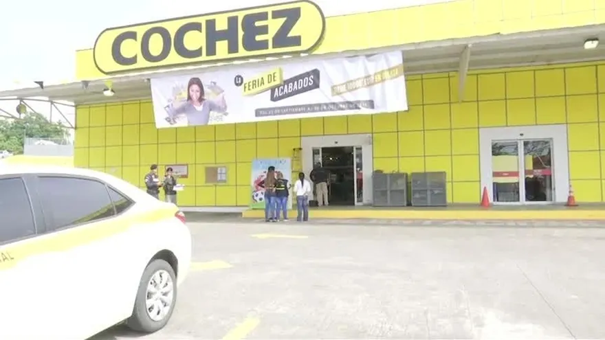 Asaltan comercio en la 24 de Diciembre