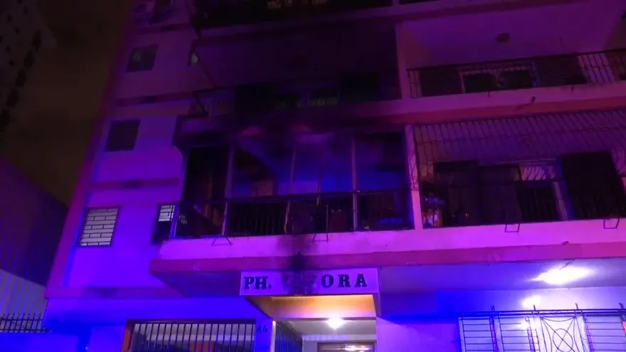 Apartamento en vía Argentina es consumido por las llamas