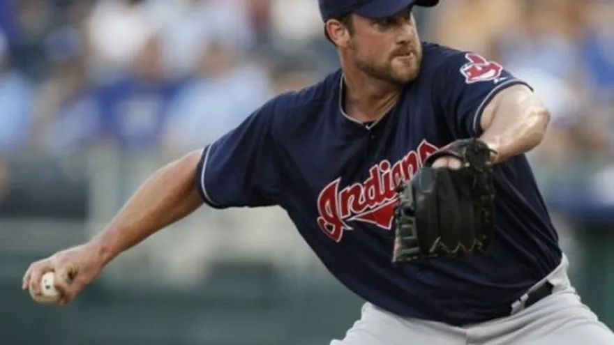 Derek Lowe se va rumbo al Bronx