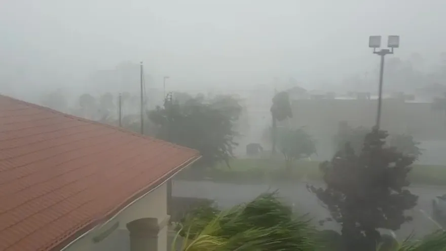 Huracán Michael toca tierra en las costas de Florida