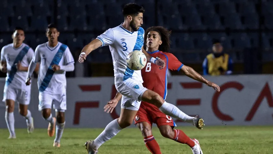 Coco Carrasquilla en acción ante Guatemala