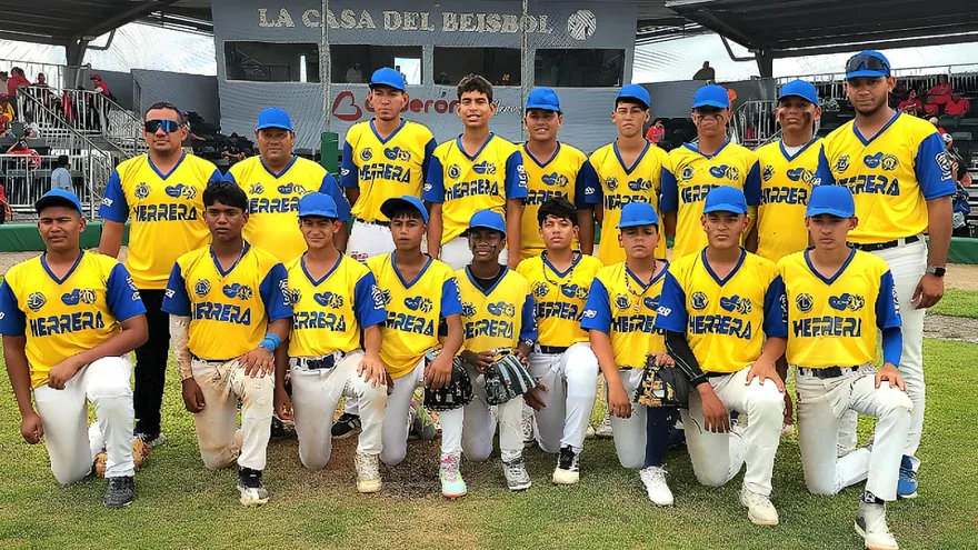 Equipo de béisbol junior de Herrera