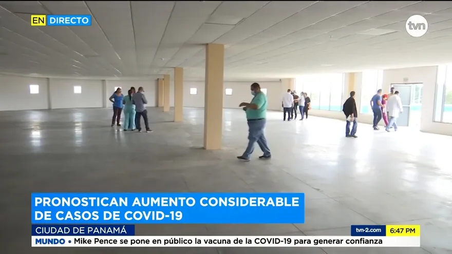 Hospitales llenos de pacientes por complicaciones del COVID-19