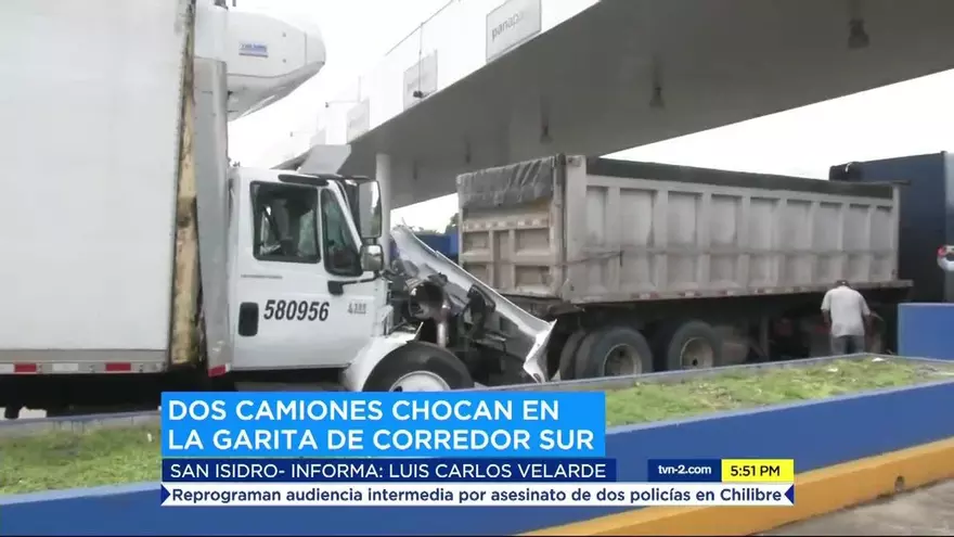 Tres heridos en colisión de camiones en el Corredor Norte
