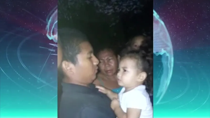 Video 2: Denuncian supuesto abuso policial contra mujeres y menores de edad