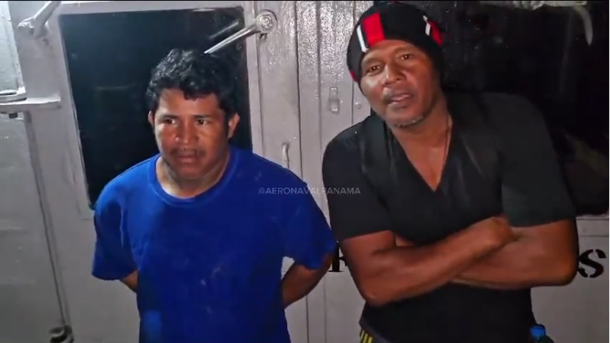 Pescadores fueron rescatados antes que su lancha se hundiera