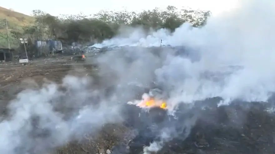 Advierten del peligro para la salud por humo de cerro Patacón