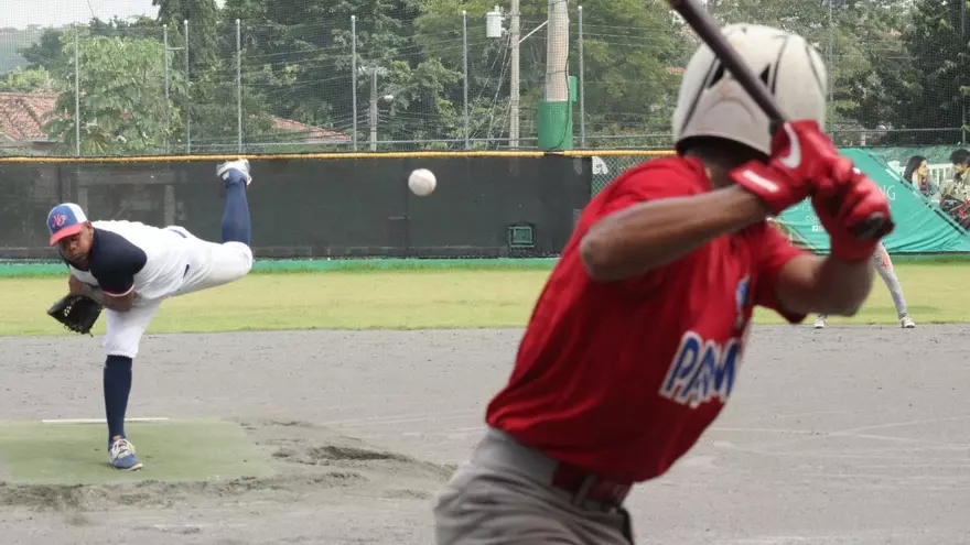 Preselección panameña Sub-18 trabaja y espera los refuerzos profesionales