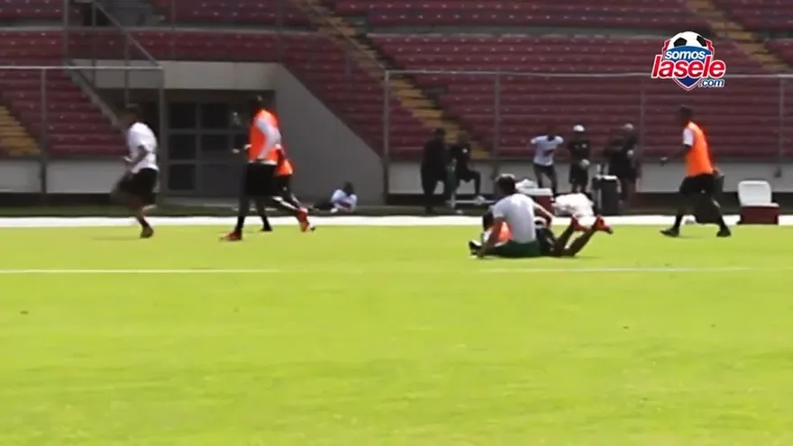 Penedo y Calderón quieren la titularidad ante Cuba