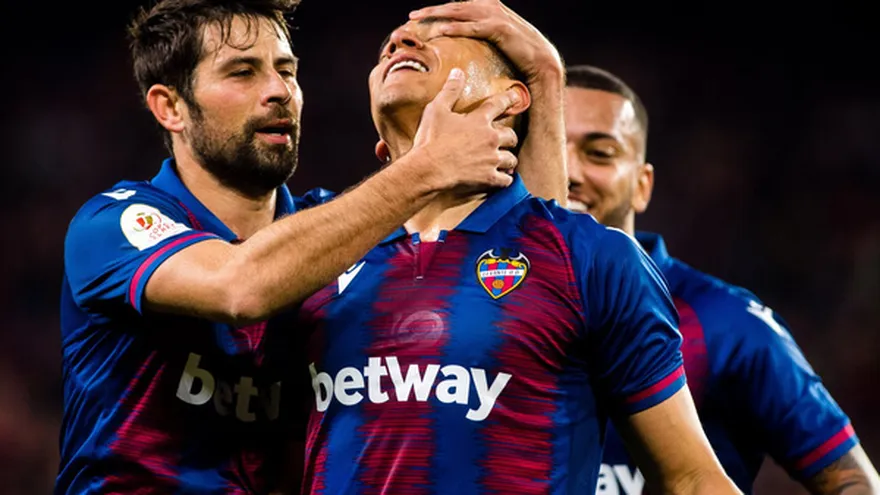 Valencia, negociación en curso por Óscar Duarte