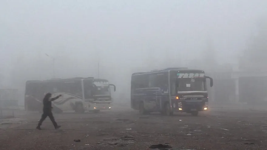 Evacuación masiva en cuatro ciudades asediadas de Siria